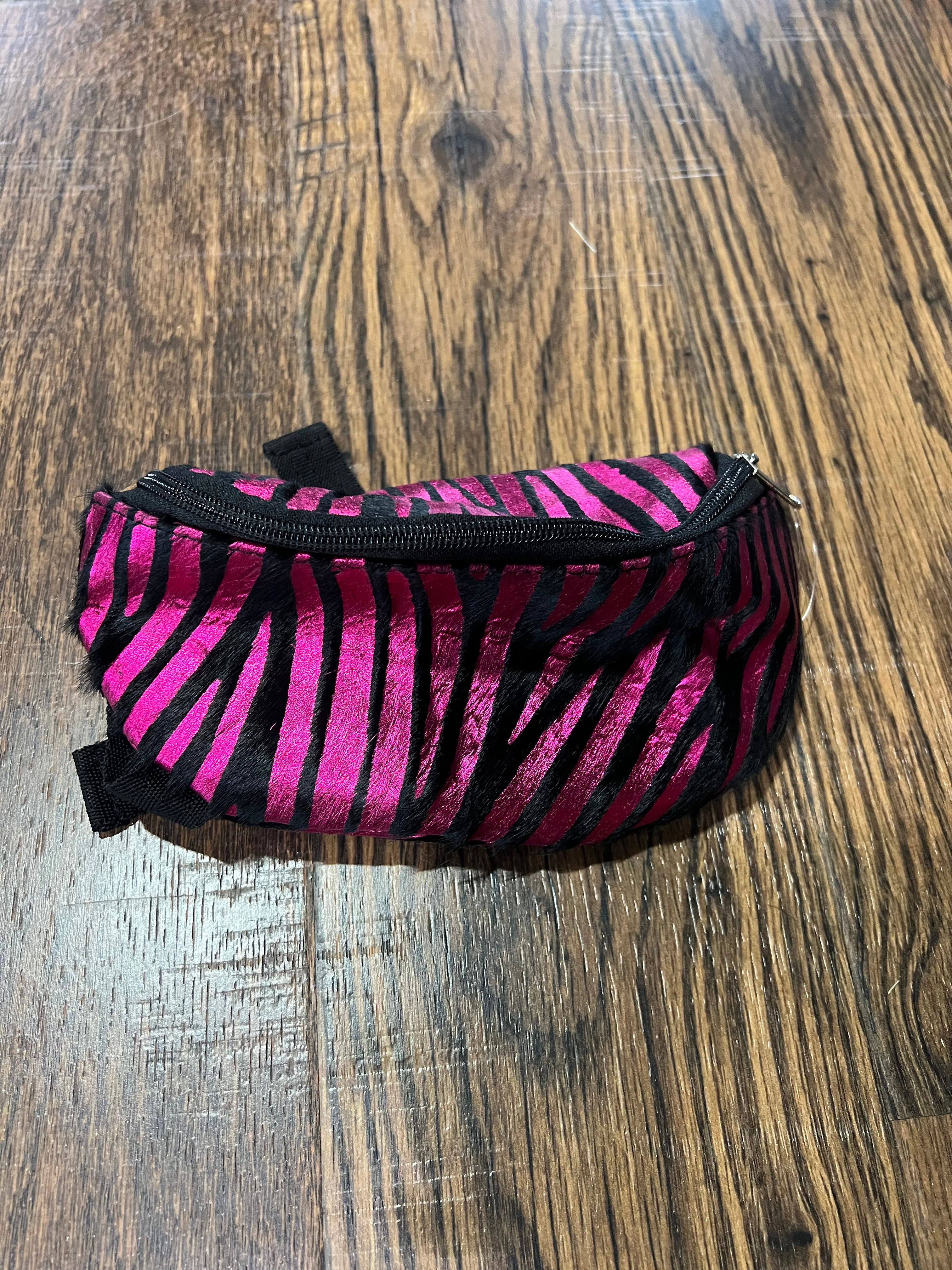 Assorted Prints and Colors Leather Saddle Pouch