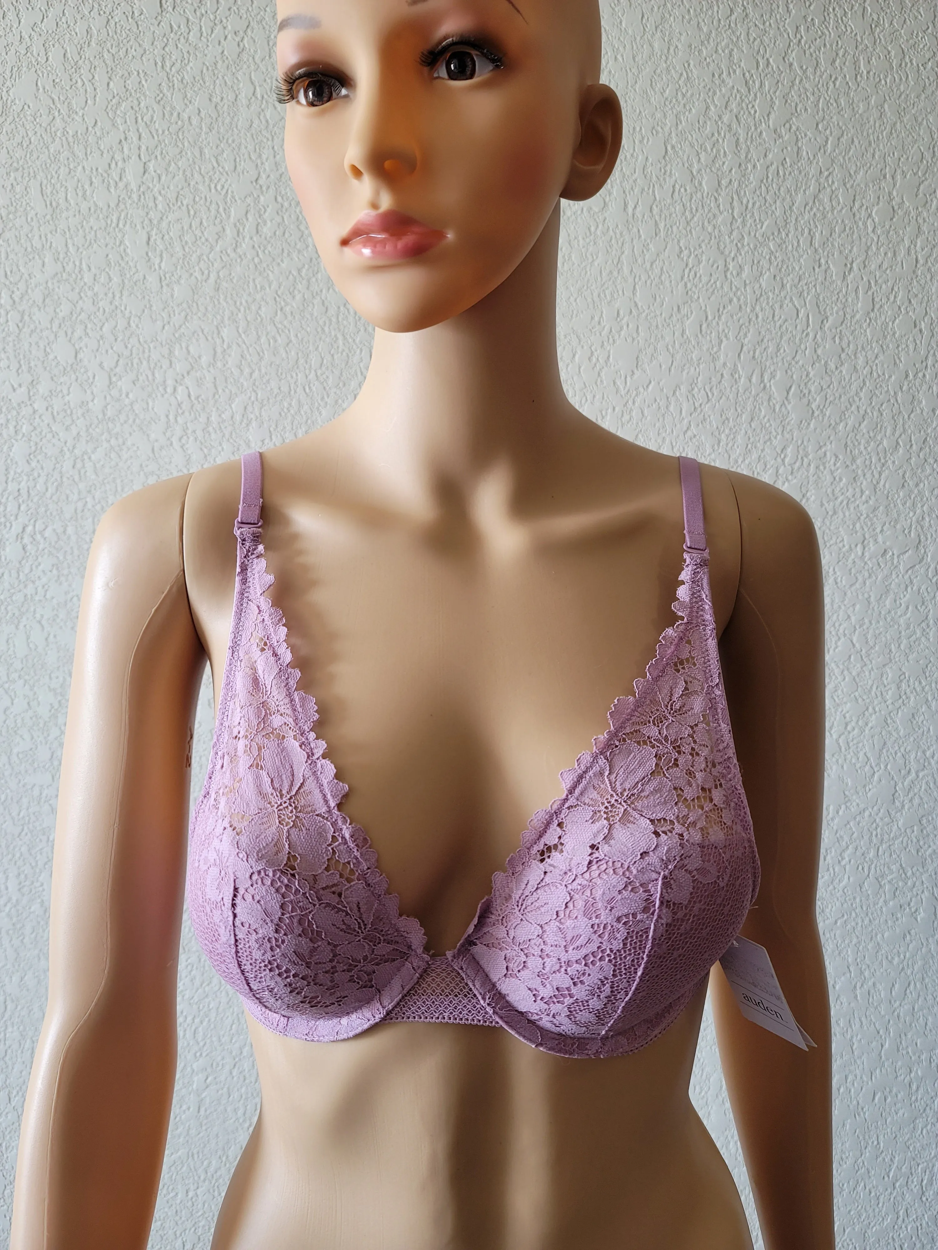 Auden Lace Plunge Coverage Push-Up Bra