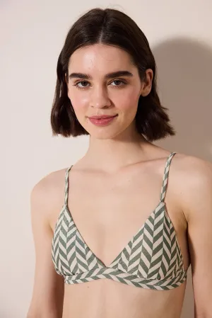 Bamboo Triangle Fit Multicolor Top