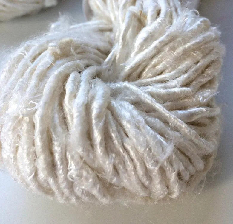 Banana Yarn- Off White