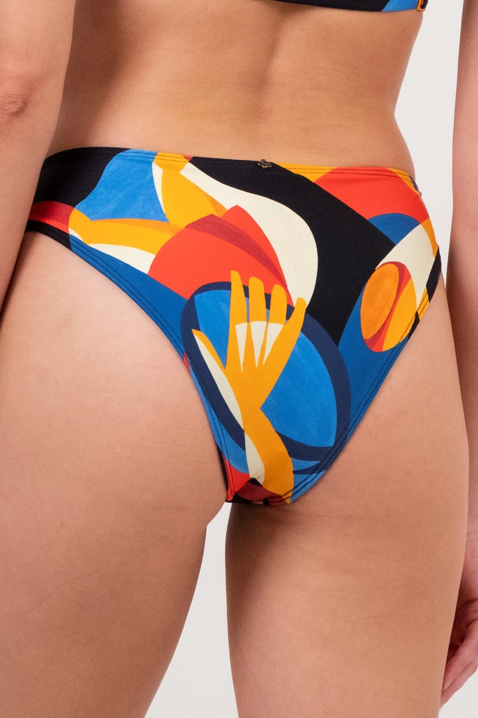 Bottom Moça