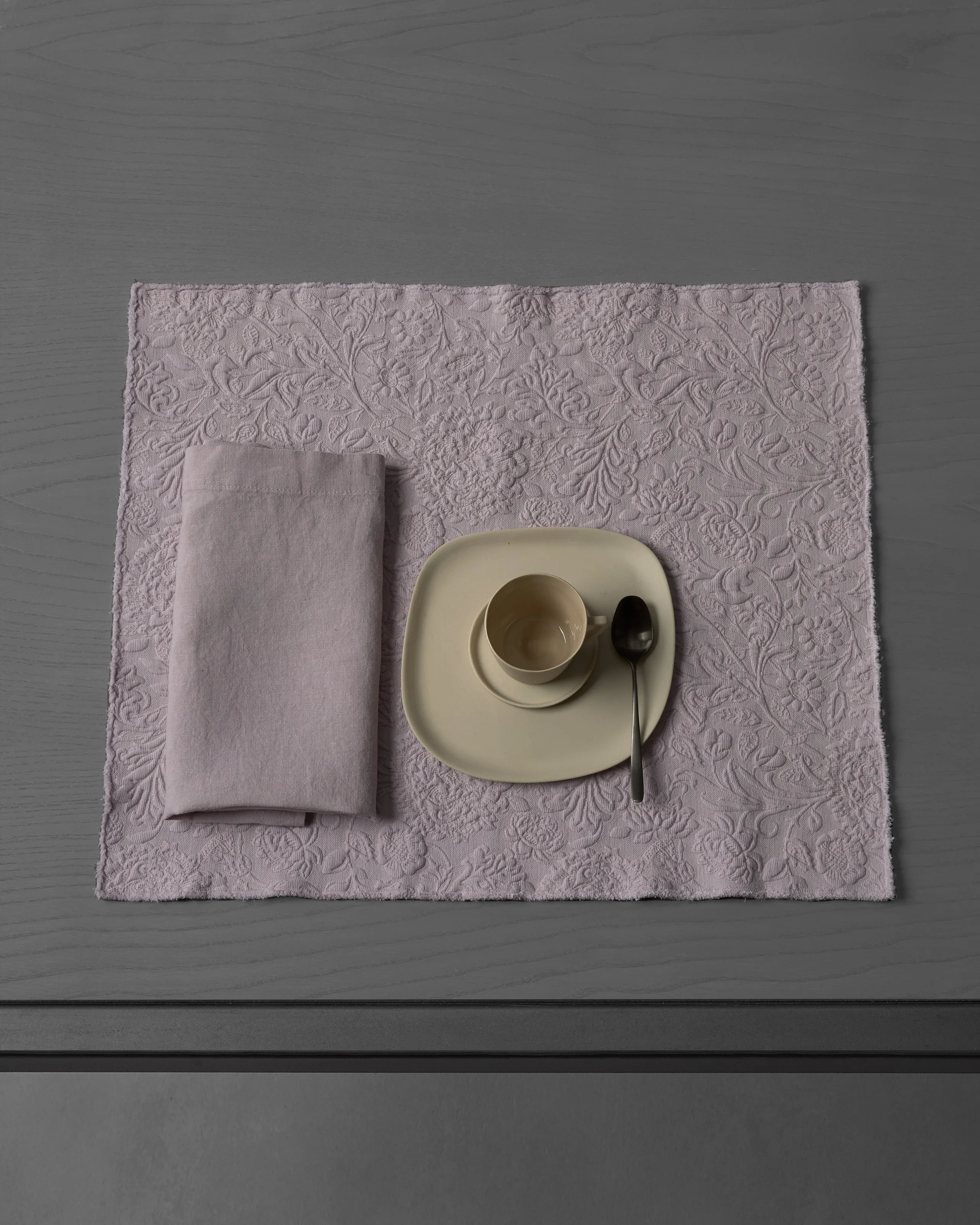 Buti' Flor Placemat