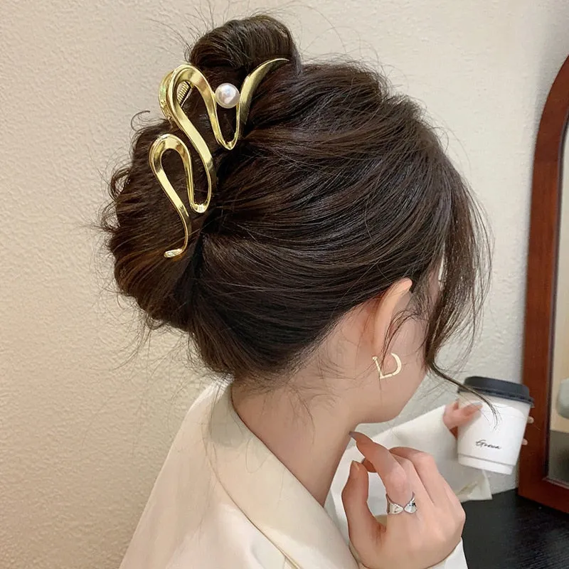 Chic Geometric Hair Claw