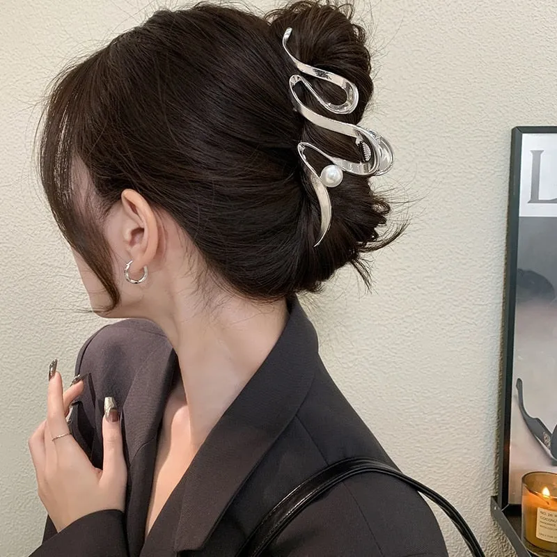 Chic Geometric Hair Claw