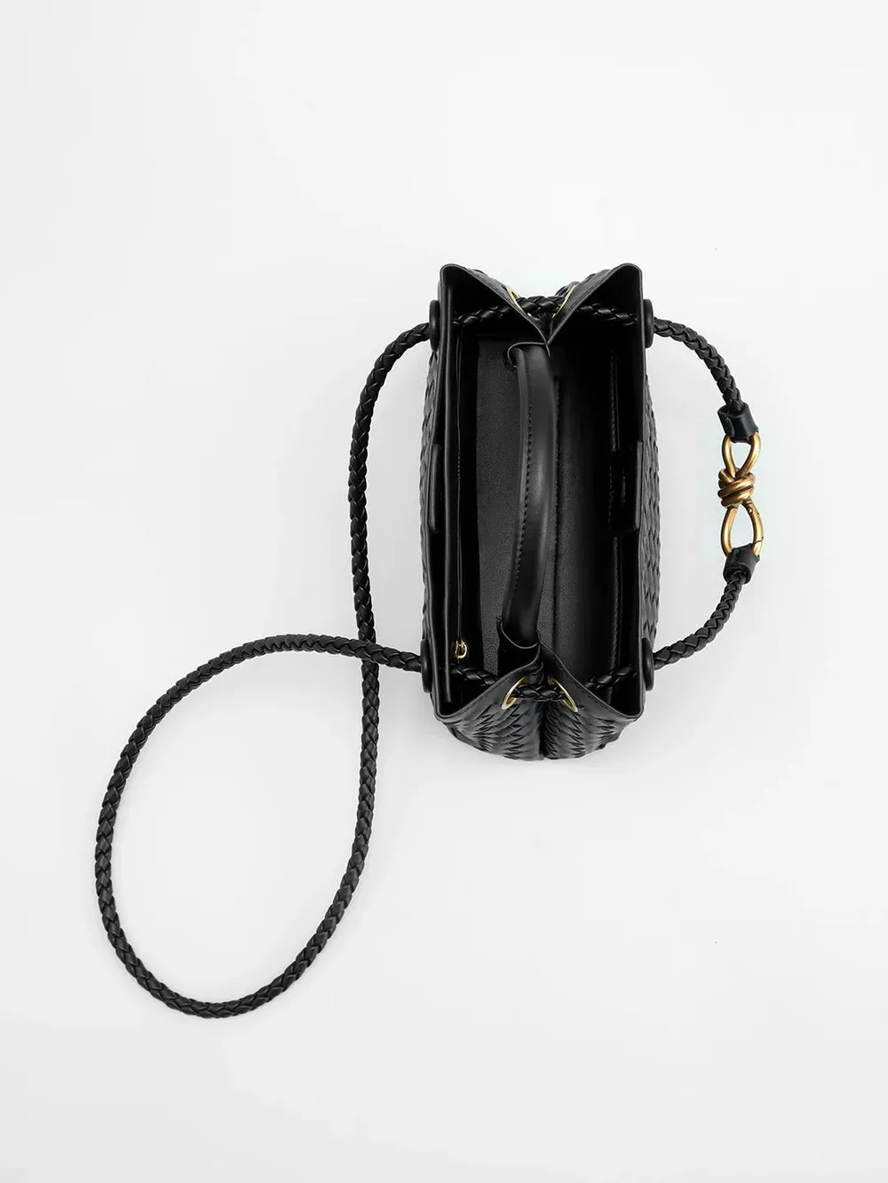 Classy Capsule - 1
