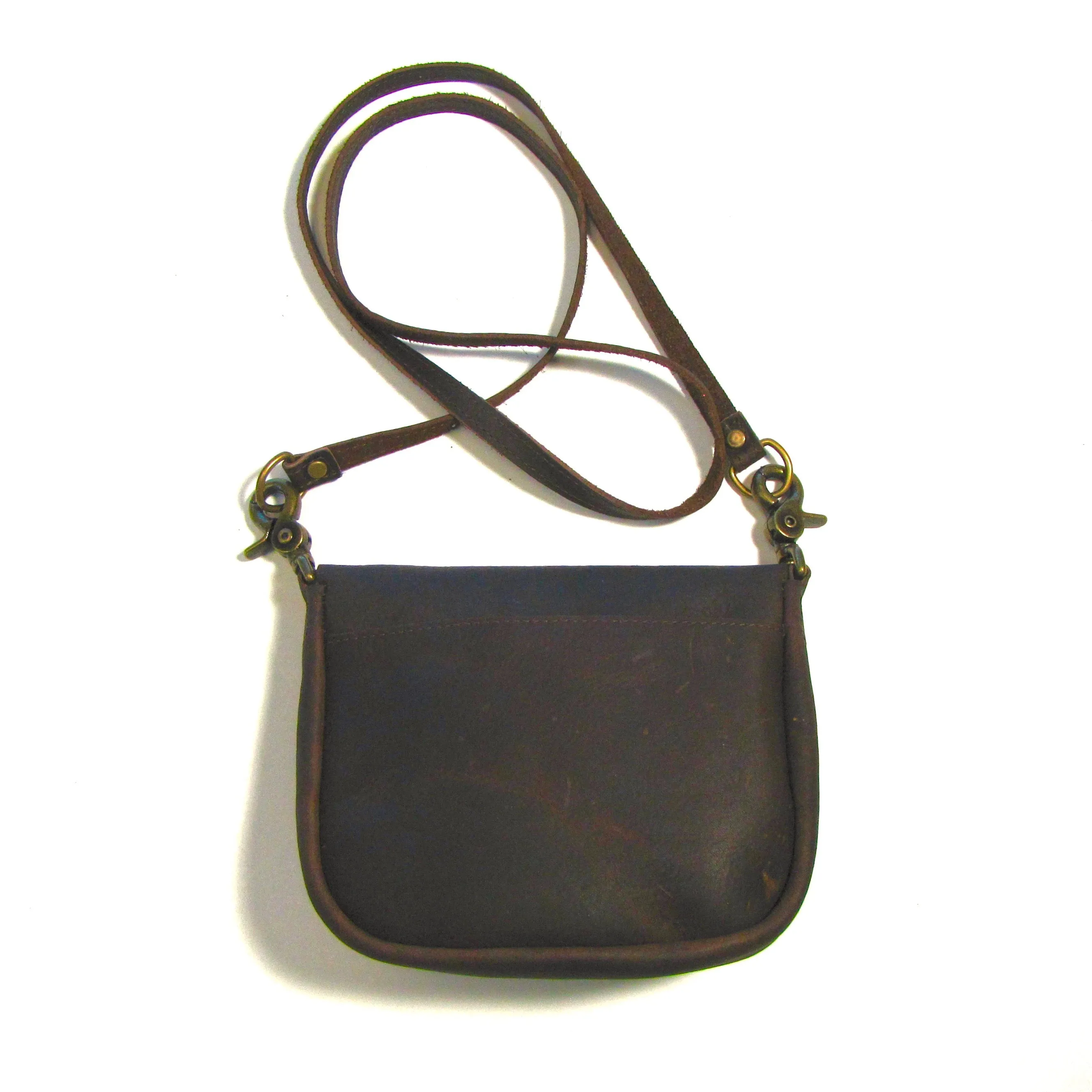 DC054  Clip Pouch w/ Antique Brass Latch- Dark Brown