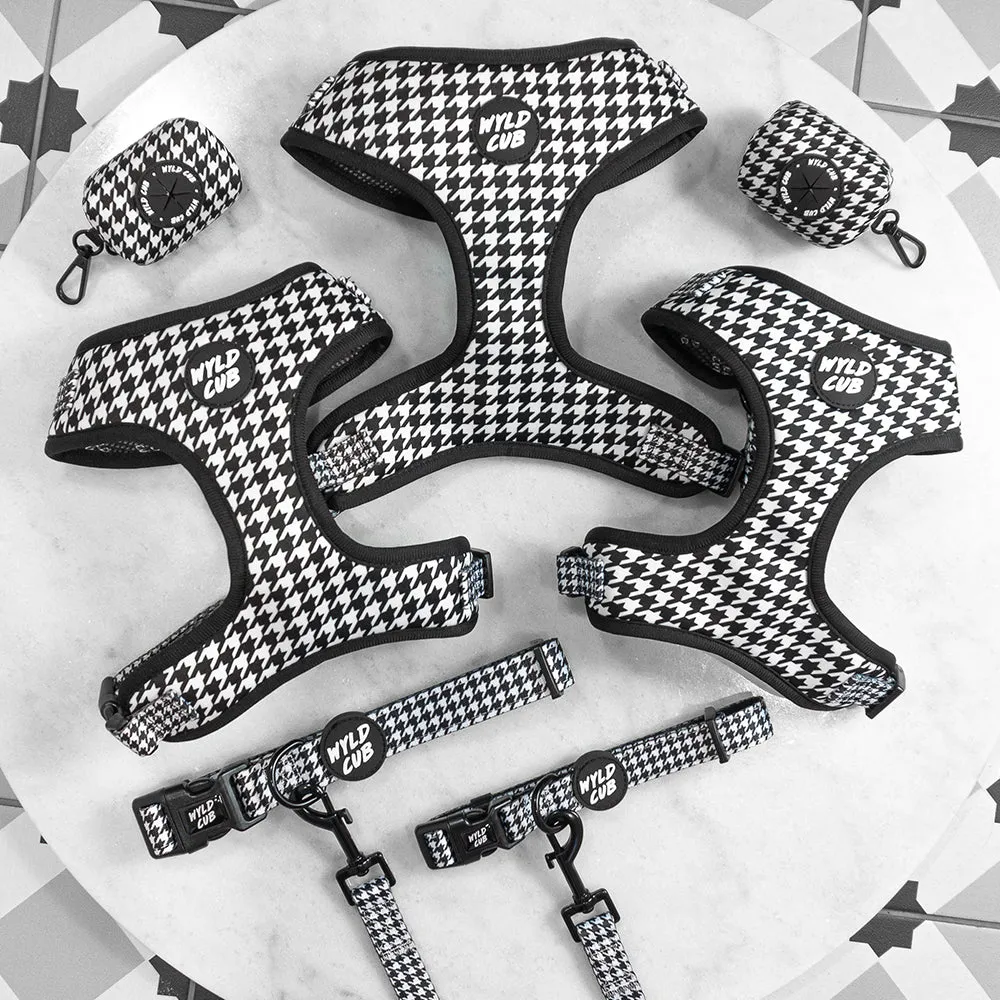 Dog Poop Bag Holder: Knightsbridge Houndstooth