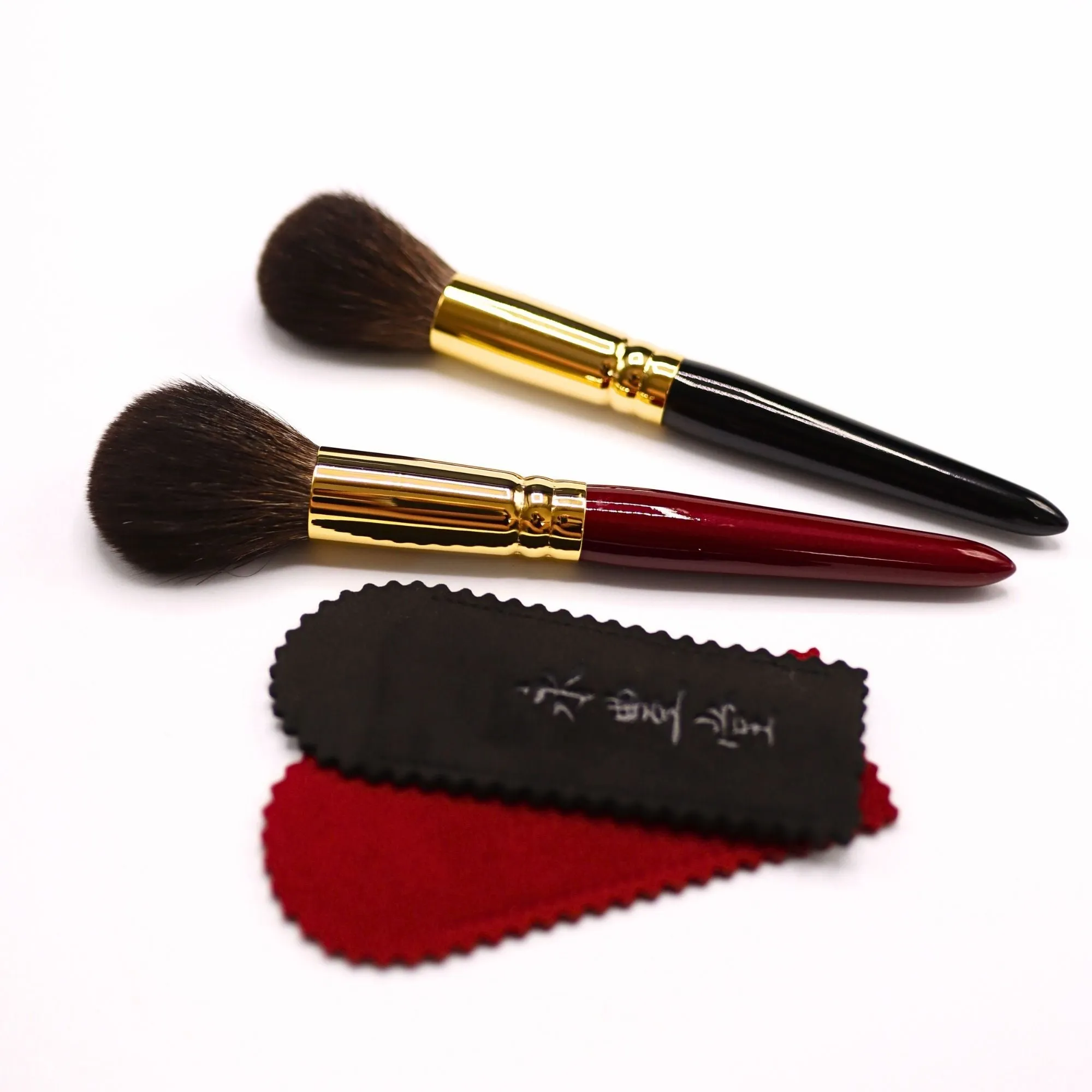 Eihodo Cheek Brush   Cap