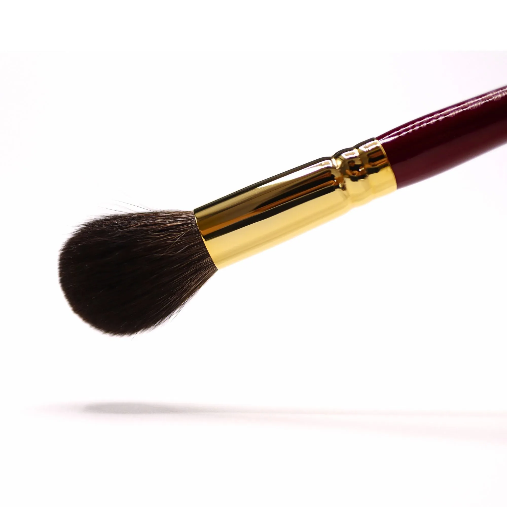Eihodo Cheek Brush   Cap