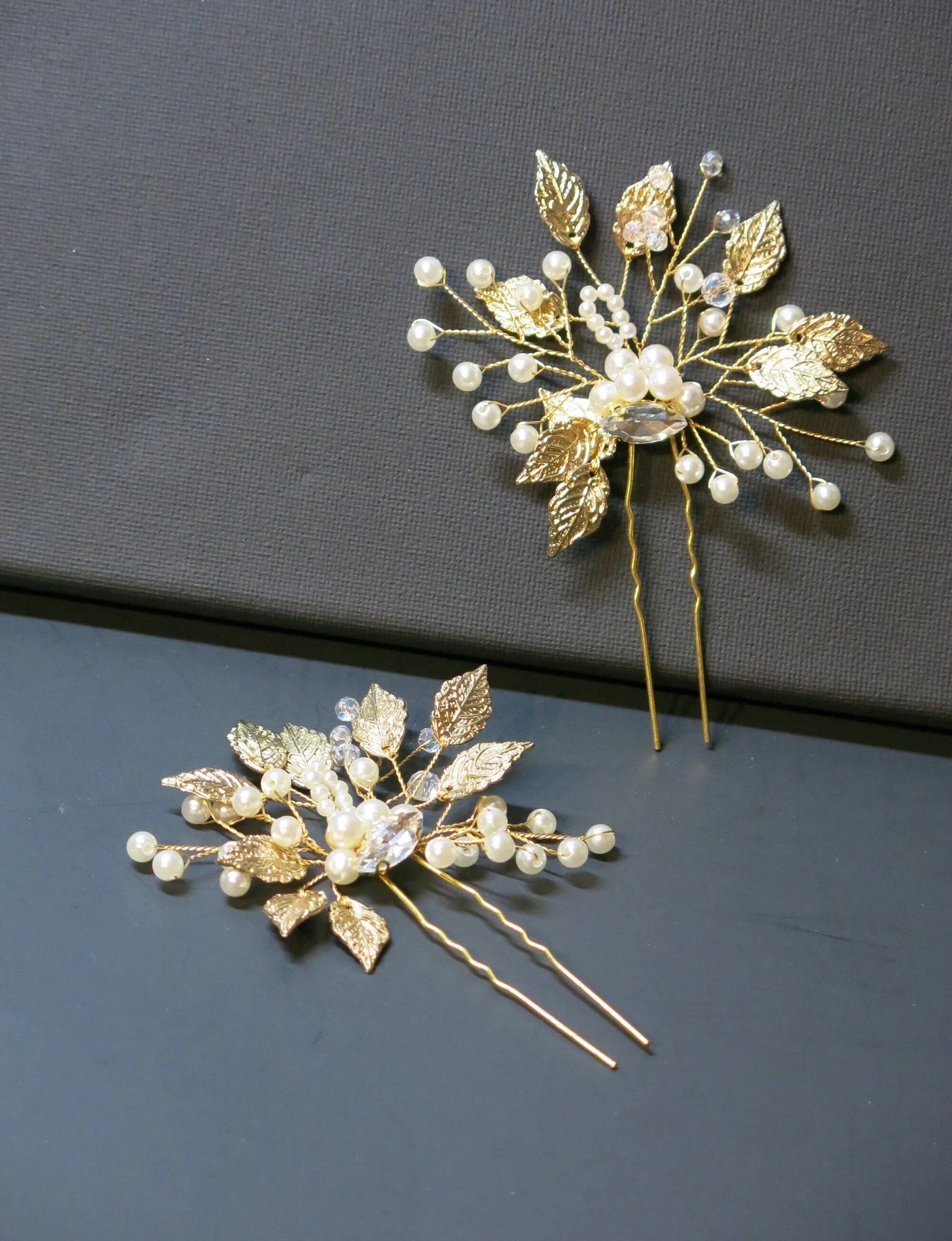 Flower Gold Leaf 2 PC Hairpin Set, Bridal Gold Wire Hair Pins, Wedding Rhinestone Large Hairpins