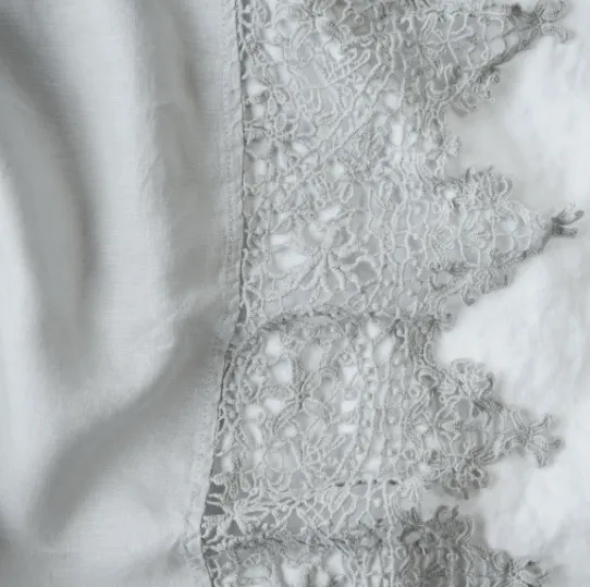 Frida Flat Sheet - Cloud - Queen