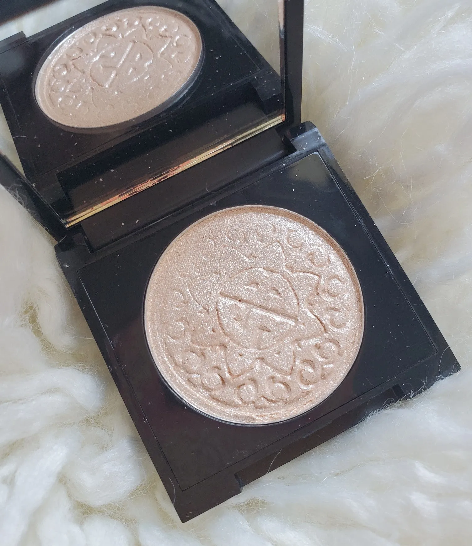 Gossip Girl Collection - I'm Chuck Bass Pressed Highlighter