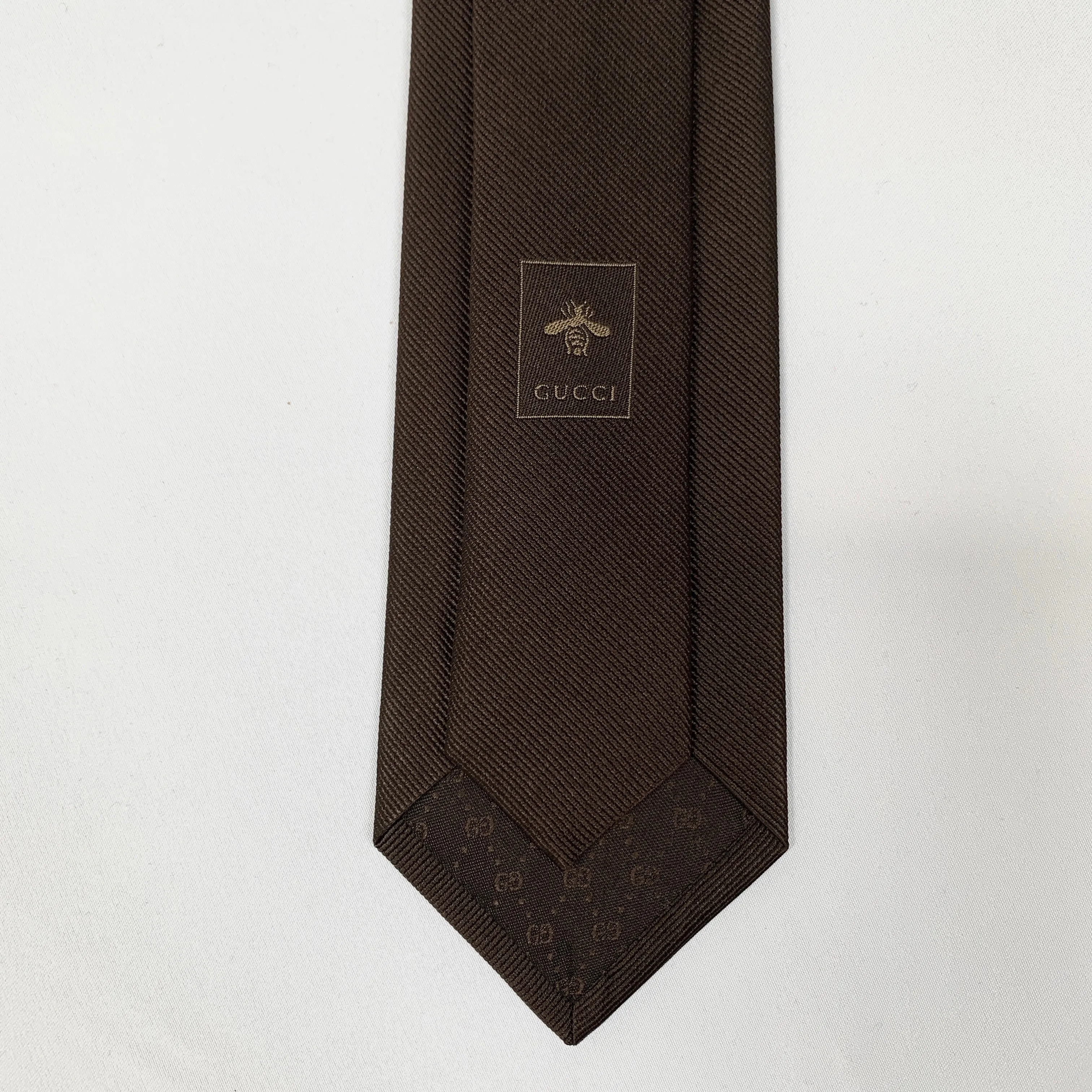 Gucci Interlocking GG Logo Neck Tie in Coffee Brown