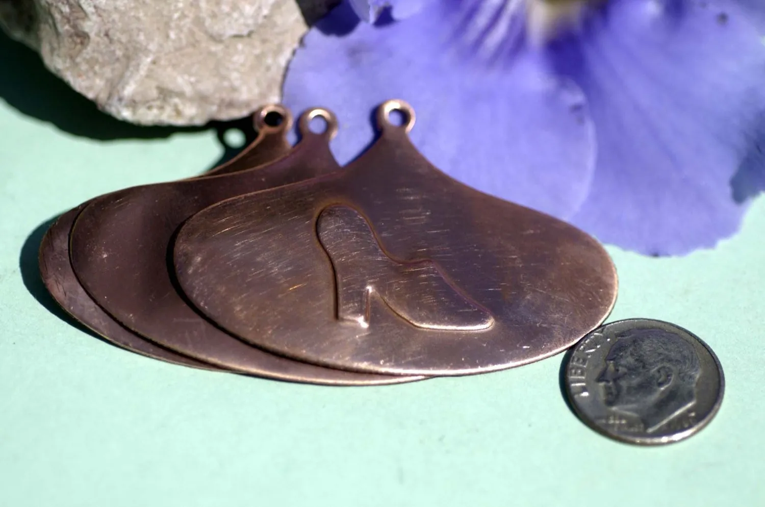 High Heel Shoe Embossed on Arabic Earrings with Hole Cutout Blank for Enameling Stamping Texturing Jewelry Making Blanks - 4 pieces