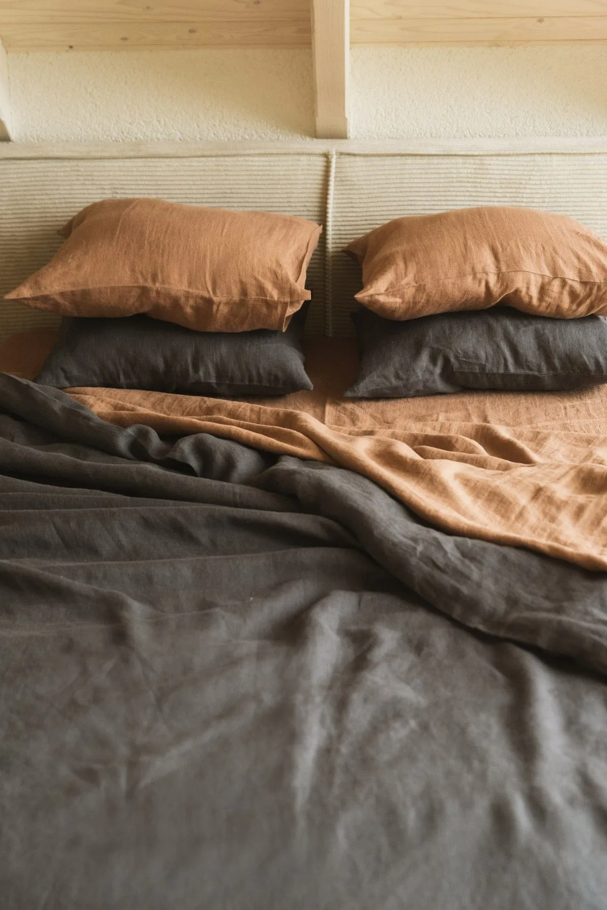 Linen Bedding Set | Charcoal