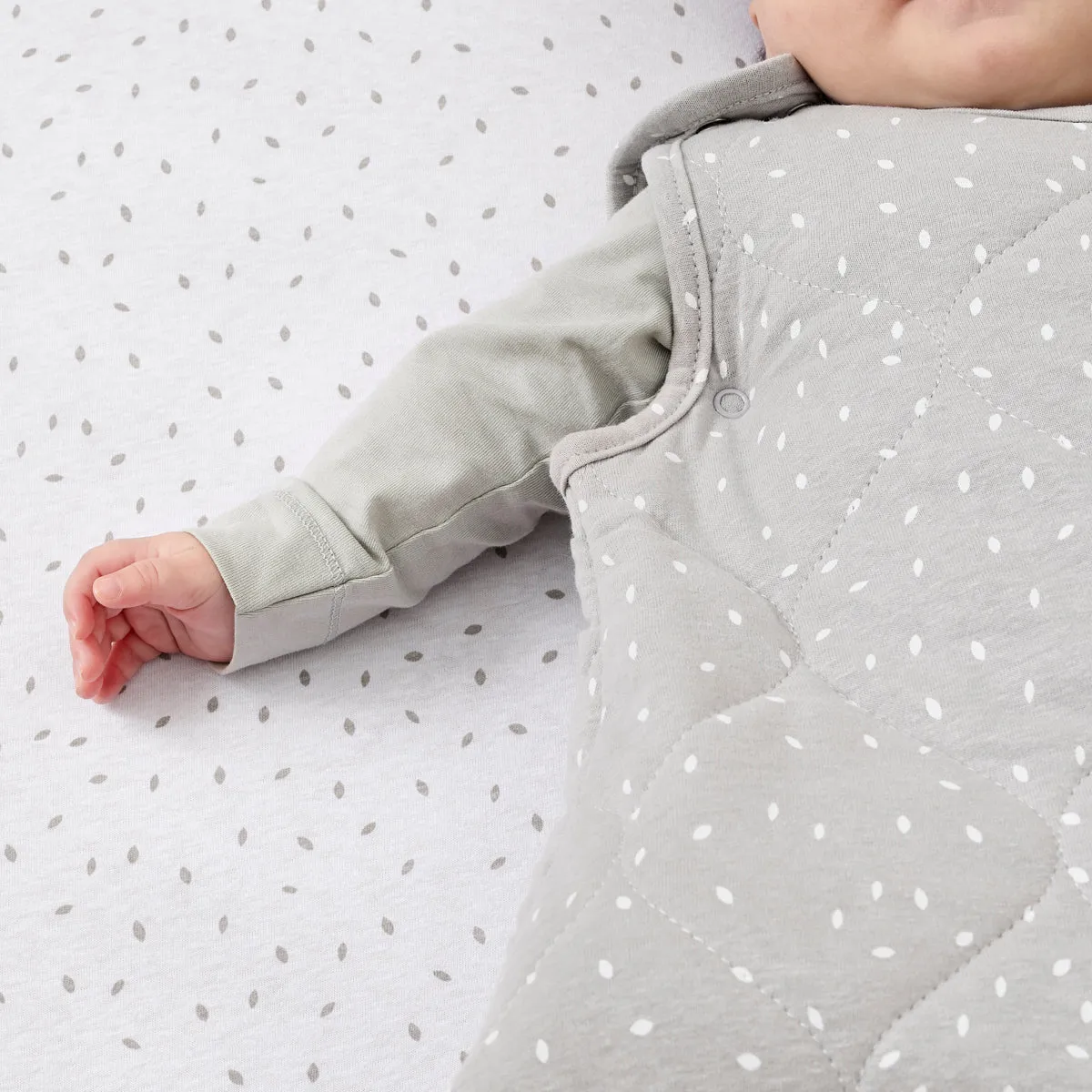 Little Green Sheep Organic Baby Sleeping Bag | 2.5 Tog | 6-18 Months - Dove Rice