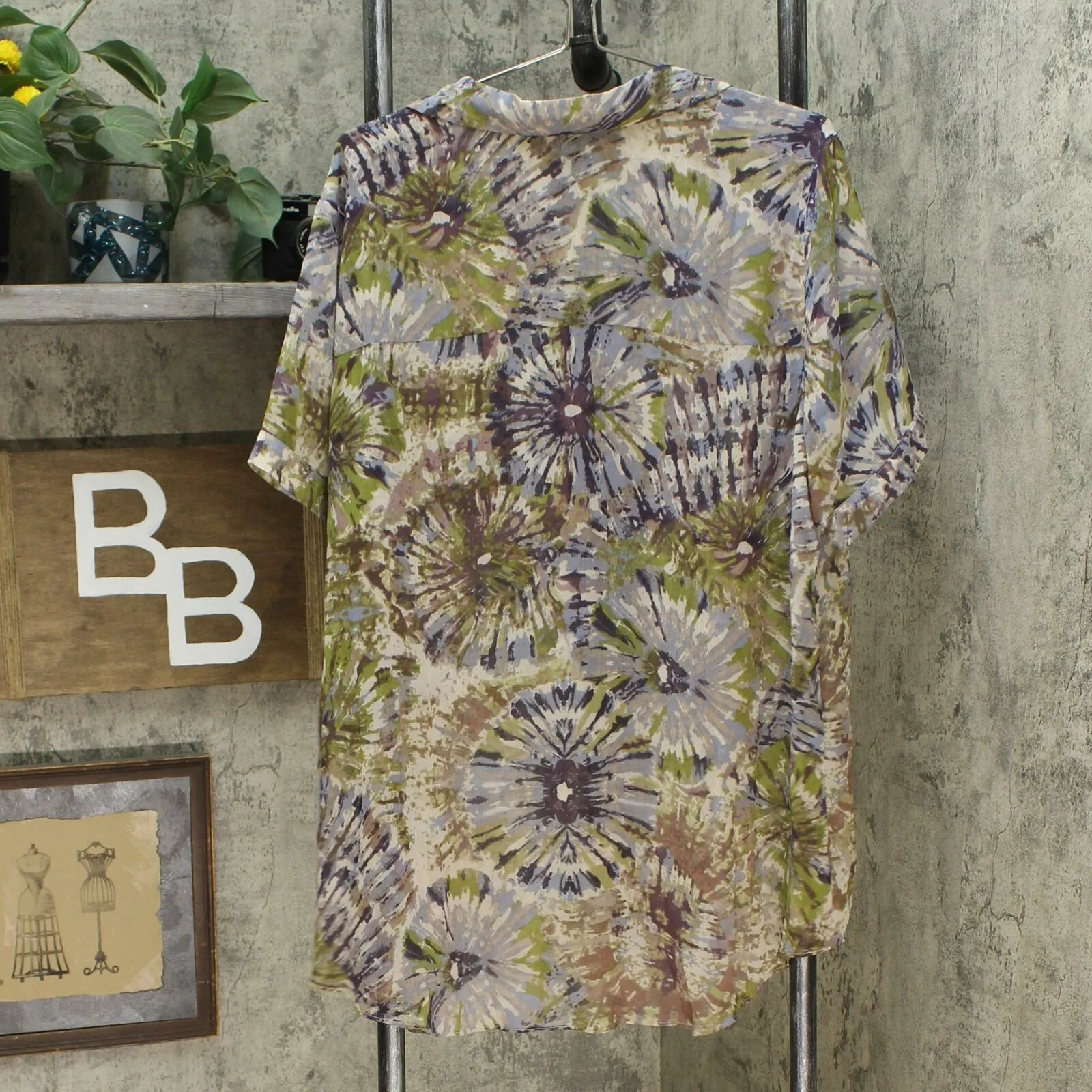 LOGO by Lori Goldstein Women's Plus Size Printed Front Pleat Woven Top