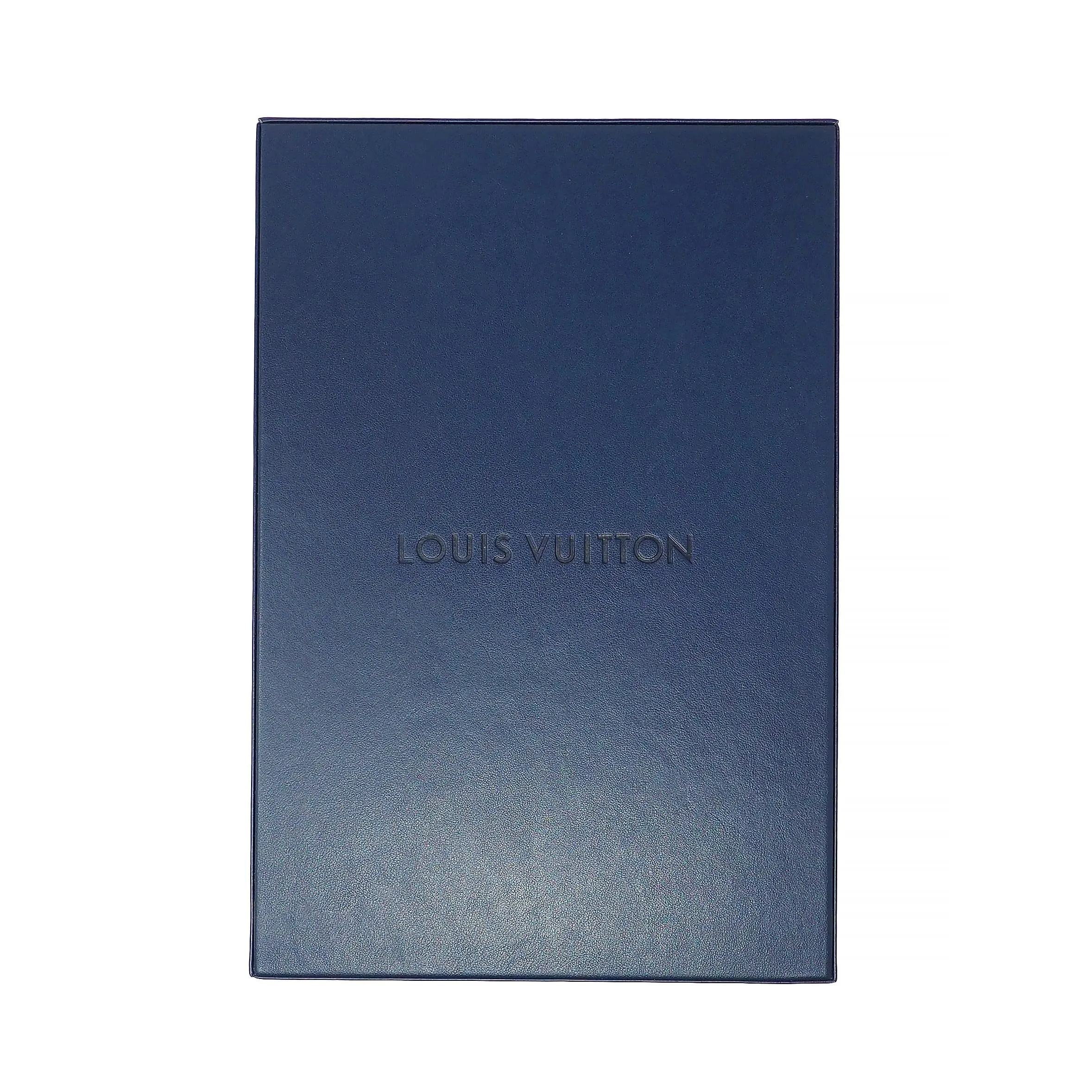Louis Vuitton French Diamond 18 Karat White Gold Les Gastons Trunk Unisex Chain Necklace