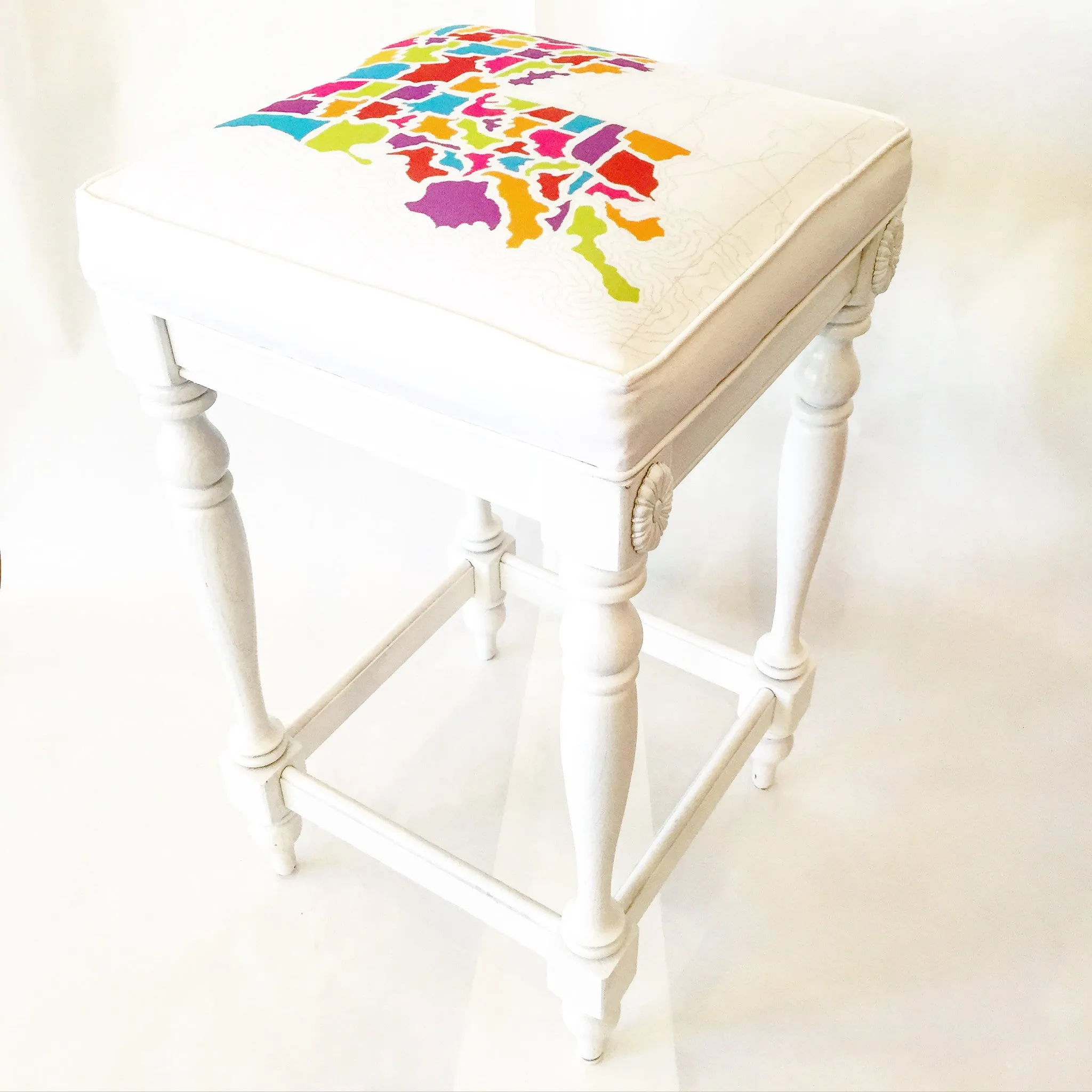 Louisiana Map Stool