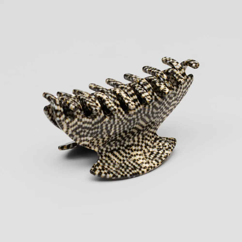 Medium Hair Claw Clip with Extra Grip