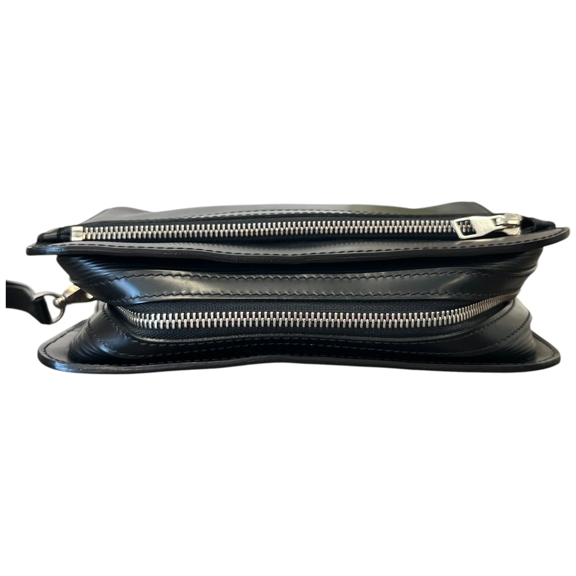 Men's Epi Embossed Logo Pouch Black