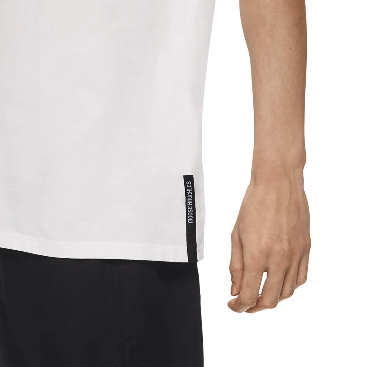 Moose Knuckles - Set It Off T-Shirt in White