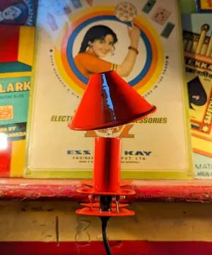 Mushroom clip light