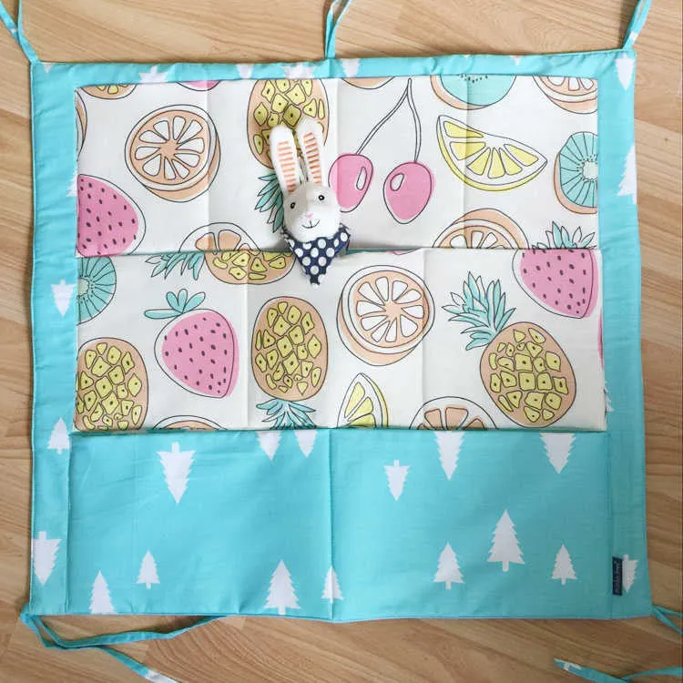 Muslin tree Brand Baby Cot Bed Hanging Storage Bag ,Crib Organizer 60*50cm Toy Diaper Pocket for Crib Bedding Set