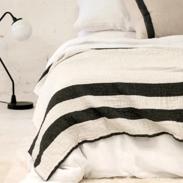 Nadir Linen Pillow 17”x17”