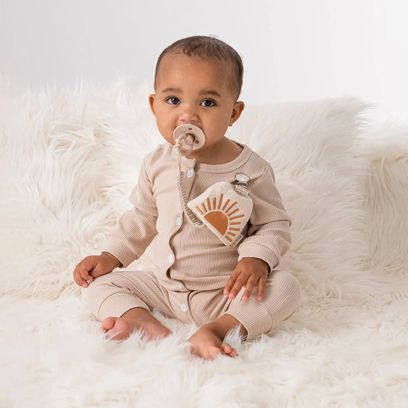 *NEW* Sun Soothe & Store Pacifier Clip