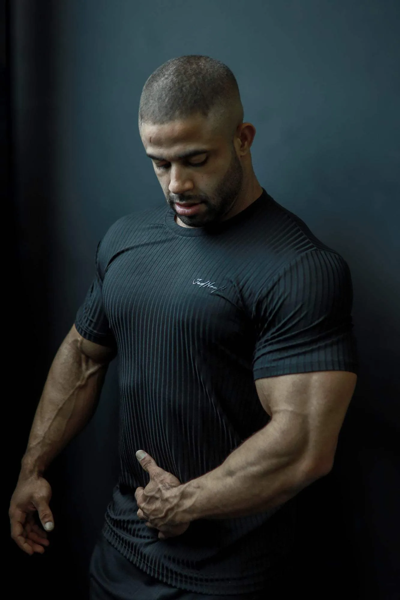 Ribbed Muscle-Fit T-Shirt - Jet Black