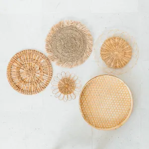 Rootz  Boho Wall Decor Set – Rattan Wall Baskets – Natural Wall Hanging – Woven Wall Decoration – Handmade Set of 5 Wall Plates (Ø 15-45 cm) PENIDA