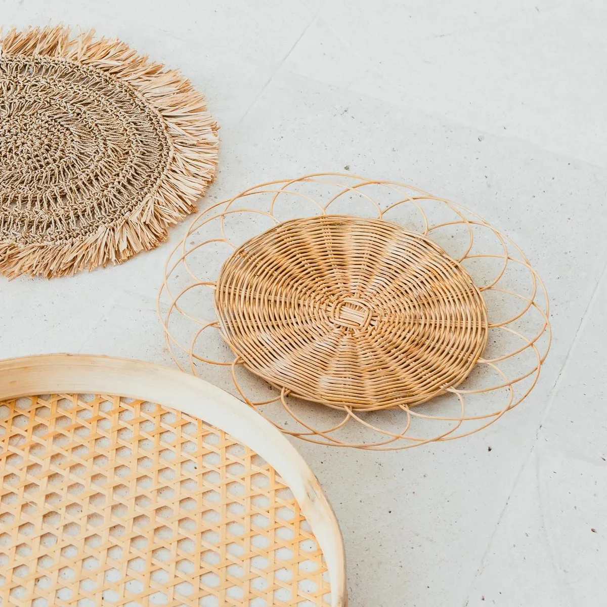 Rootz  Boho Wall Decor Set – Rattan Wall Baskets – Natural Wall Hanging – Woven Wall Decoration – Handmade Set of 5 Wall Plates (Ø 15-45 cm) PENIDA