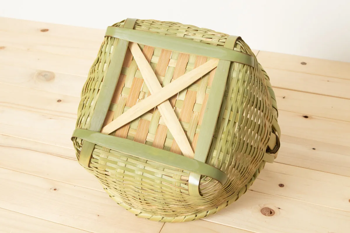 Round basket with rid / Madake bamboo / Ōita-JPN 220648-1
