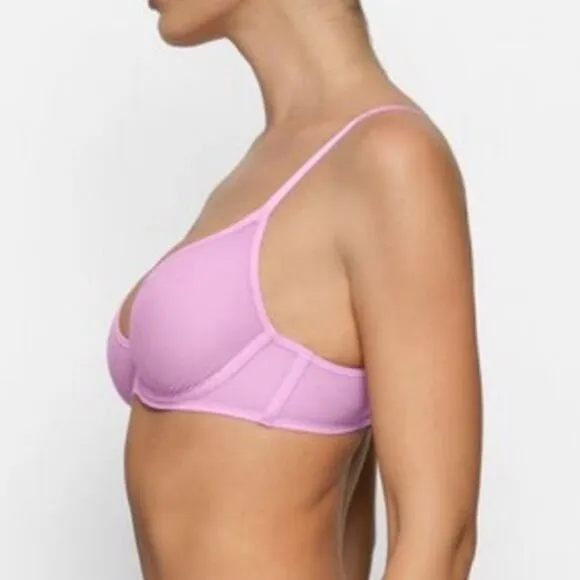 SKIMS NWT Ultra Fine Mesh Strapless Bra Pink Sheer Sexy Romantic Lingerie Bra