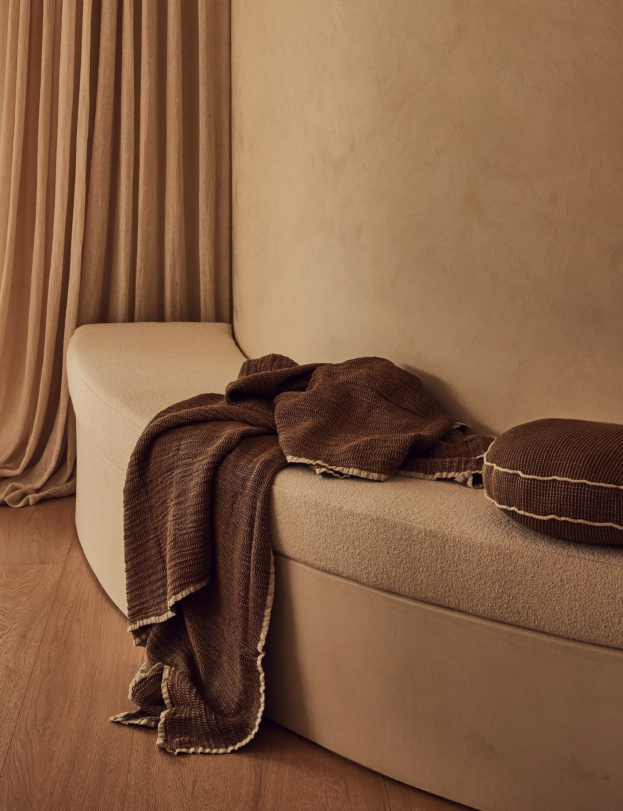 ST TROPEZ MACARON PILLOW | OLIVE