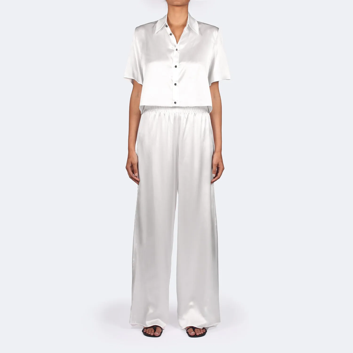 Studio Essential - Lounge Pant - Snow