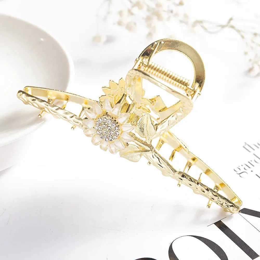 Summer Pearl Rabbit Hair Clip