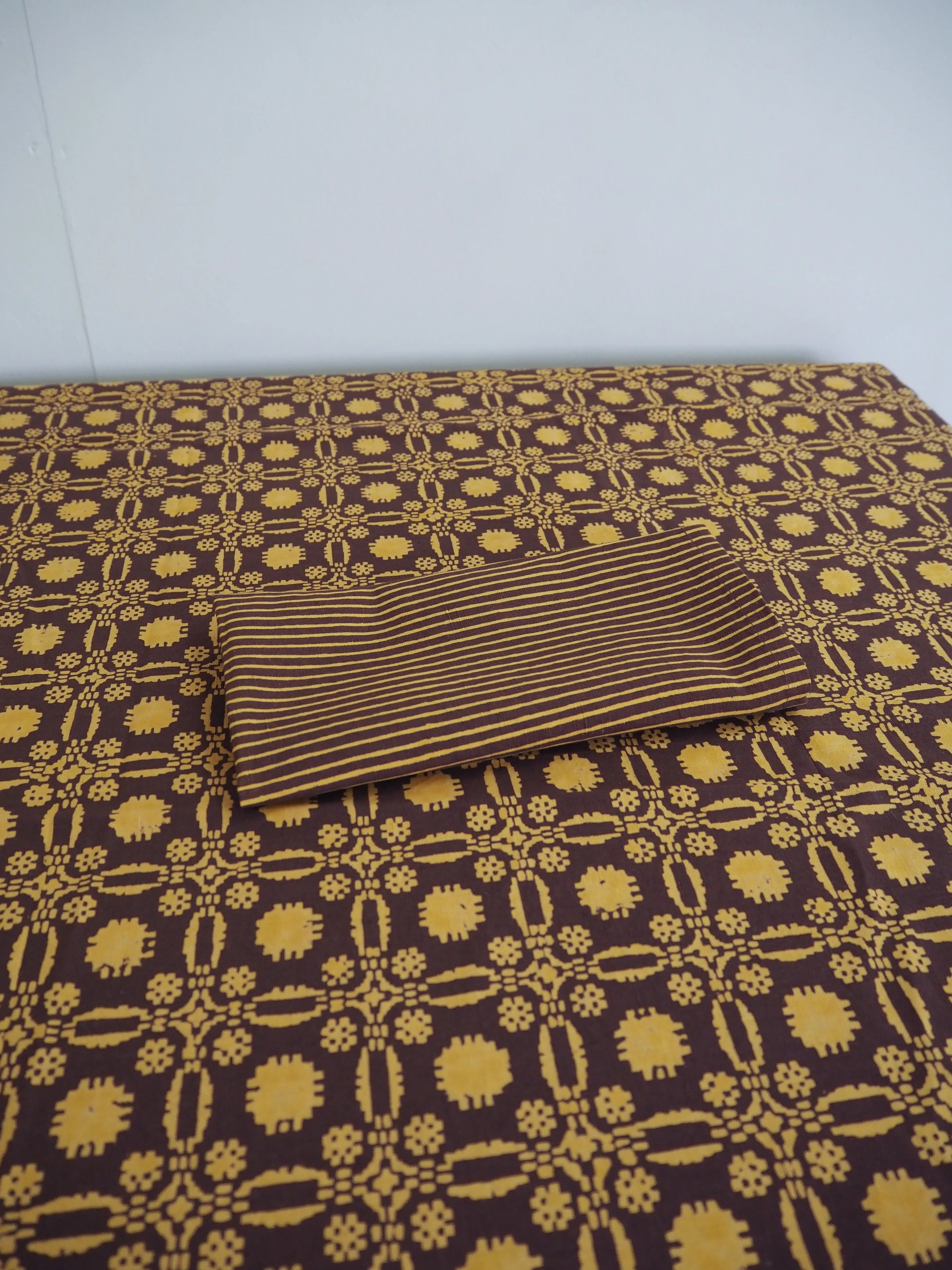 THATCHER TABLECLOTH