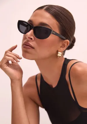 The Estella - Black