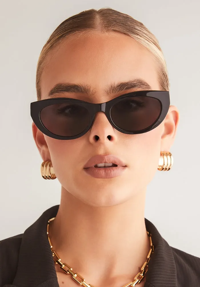The Estella - Black