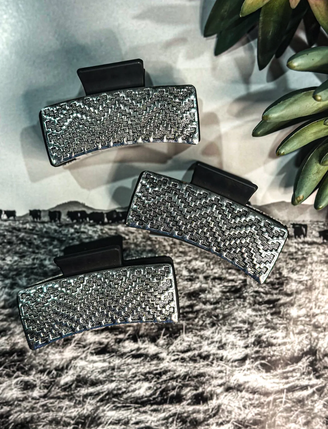 The Odessa Hair Clip