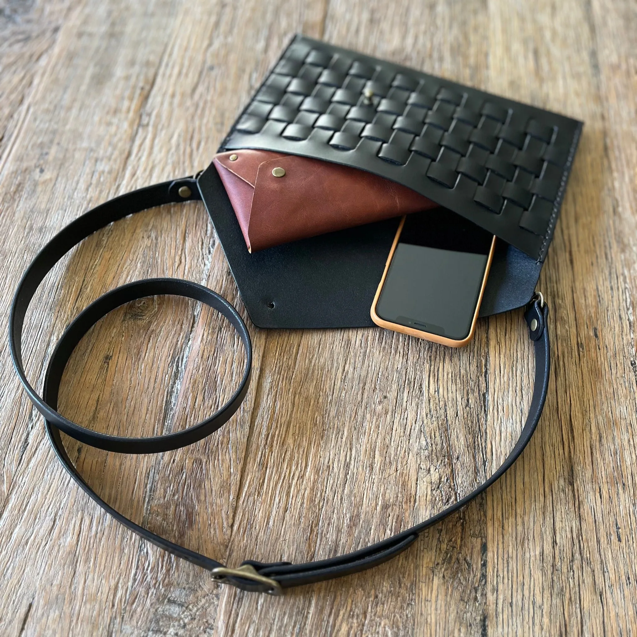 The Woven Clutch | Crossbody