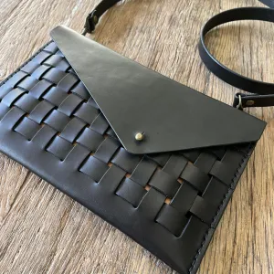 The Woven Clutch | Crossbody