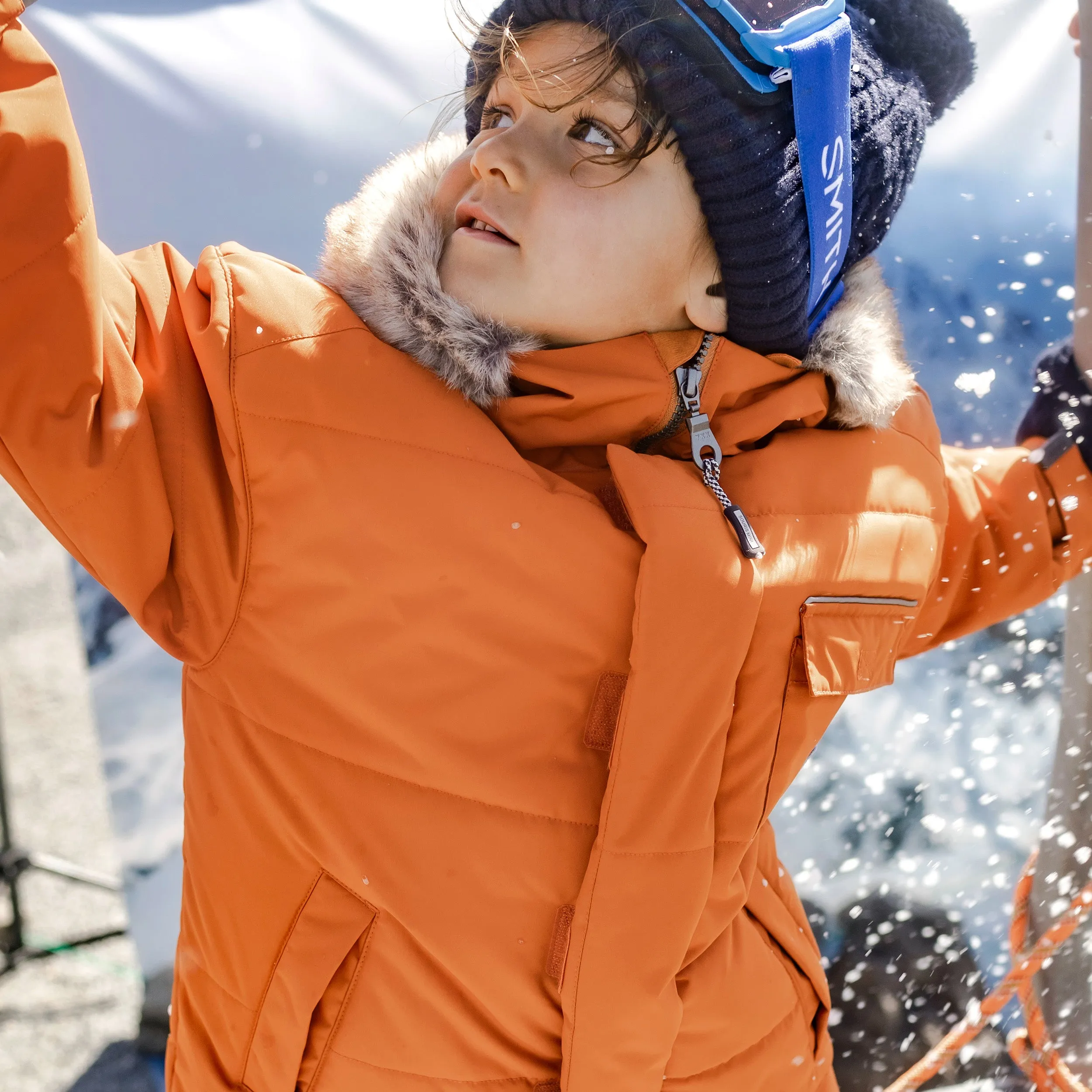 Tuque en tricot marine avec pompon, enfant || Navy knitted toque with a pompom, child