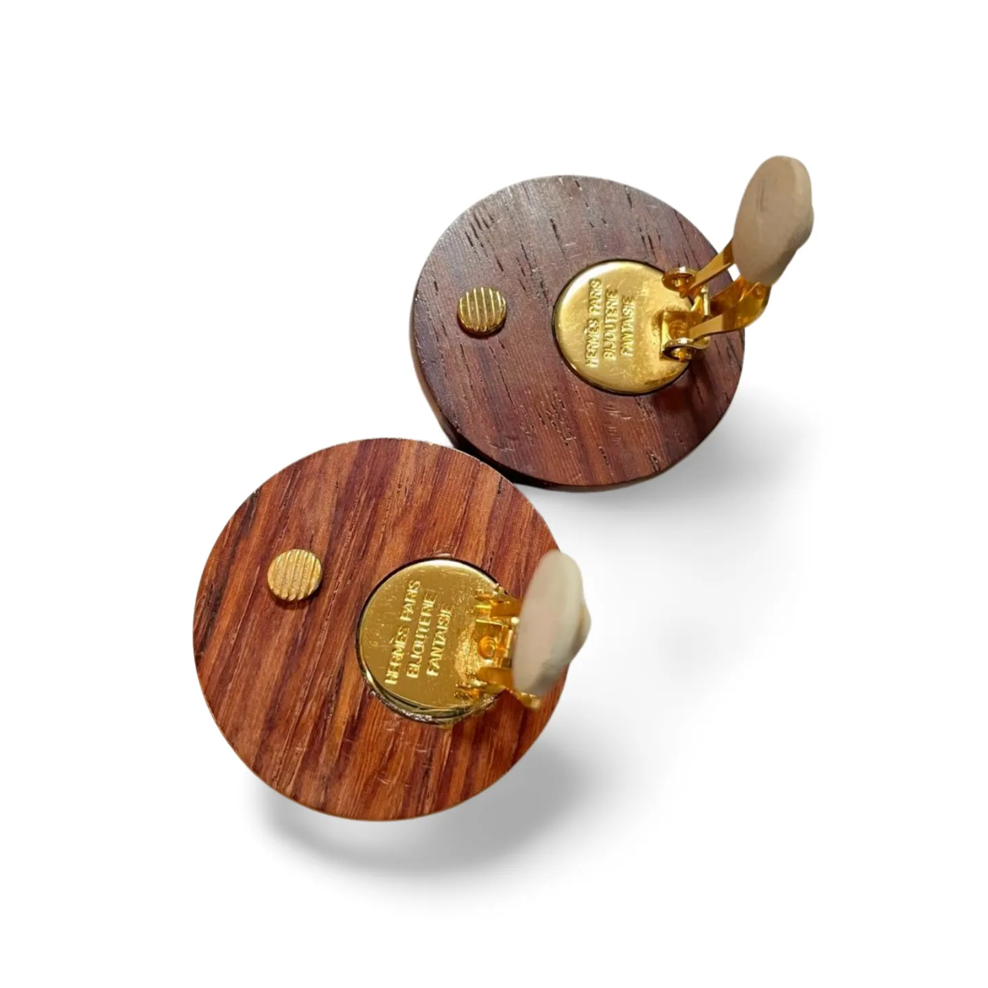 Vintage HERMES round wooden and golden earrings. Classic jewelry piece. Bijouterie Fantaisie. Genuine wood jewelry from Hermes. 060810r4