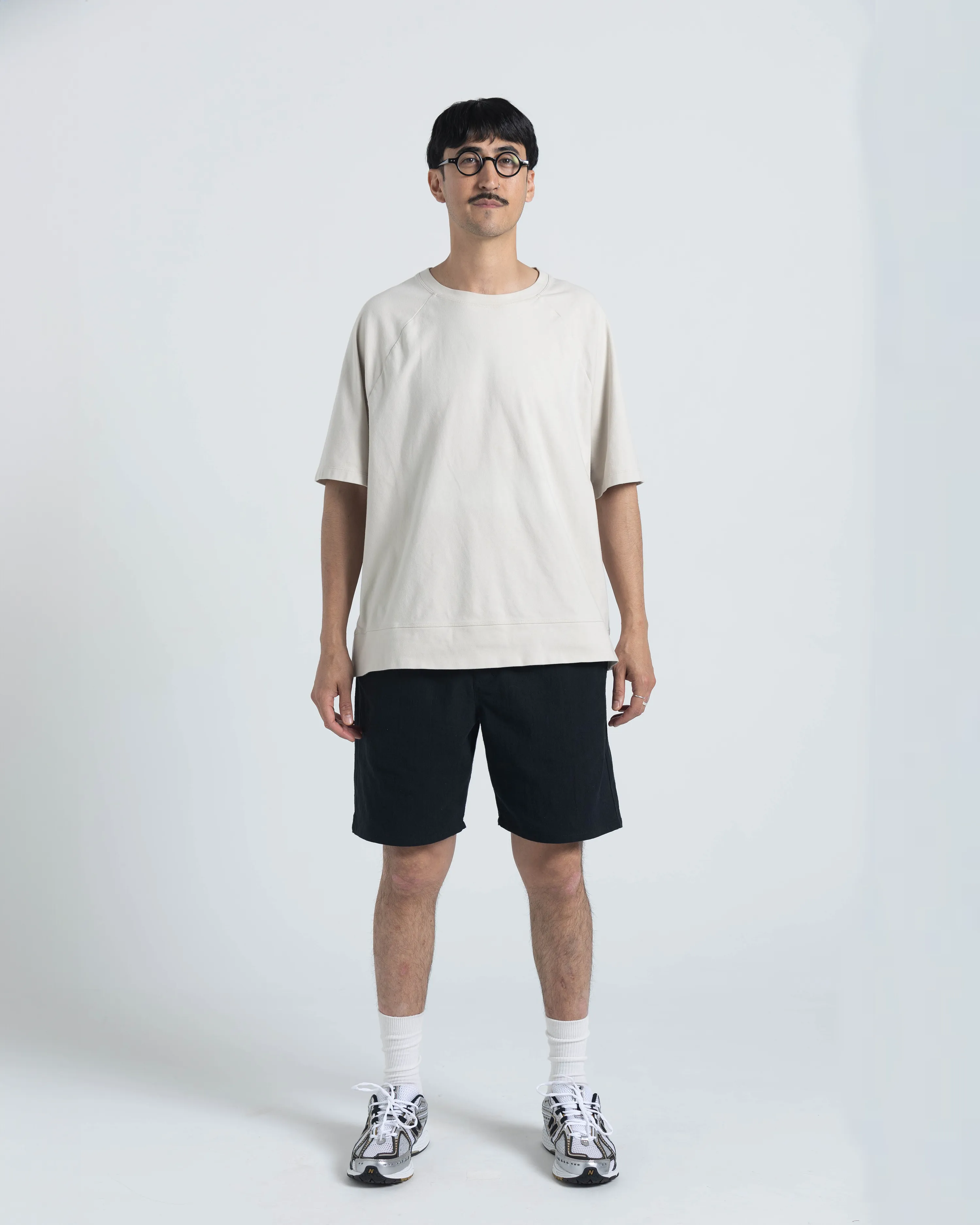 Walk Short 002 - Black Linen / Cotton