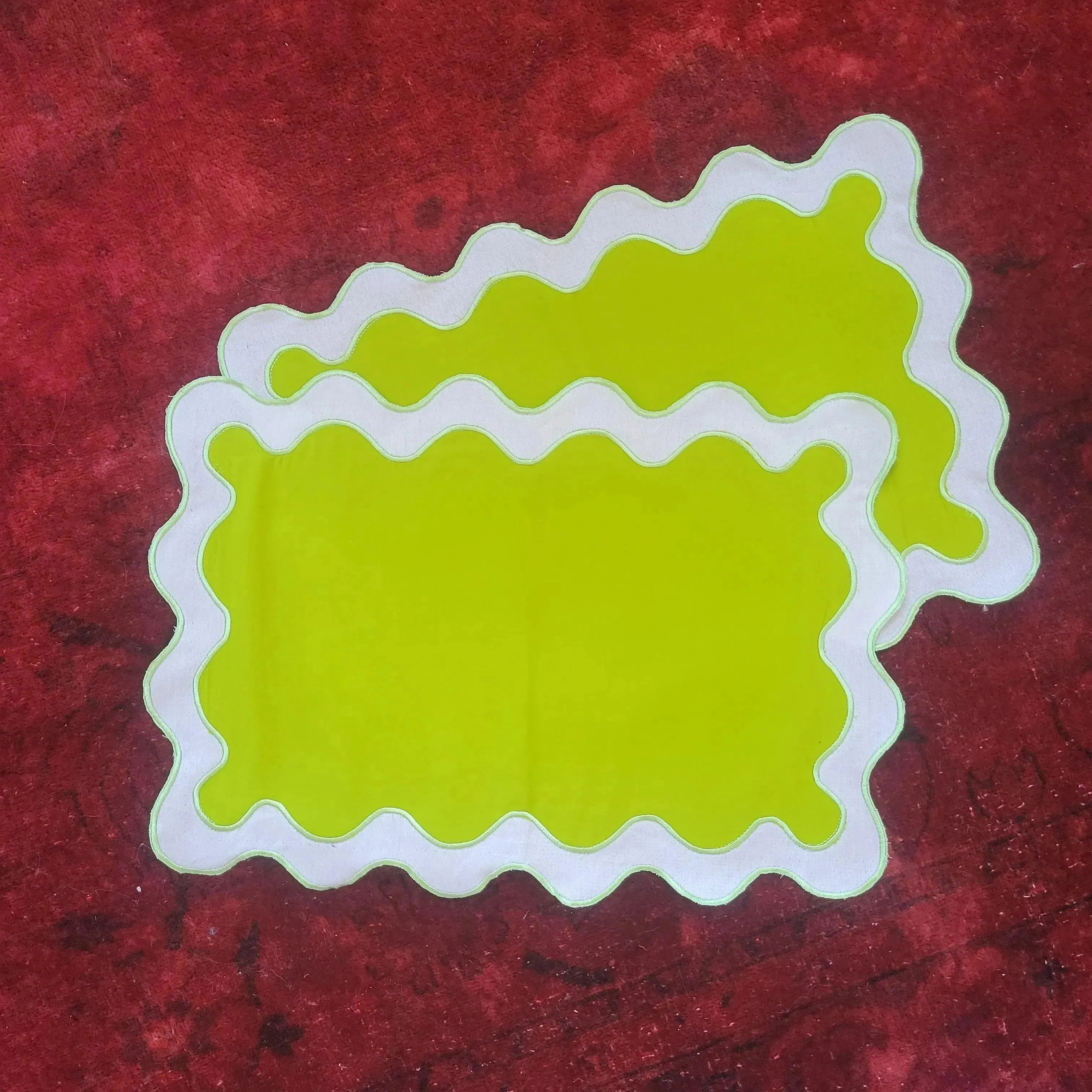 White and Green 100% Linen Scallop Placemat Set of 8